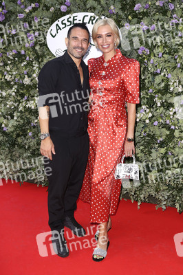 Casse-Croute Re-Opening Party in Hamburg