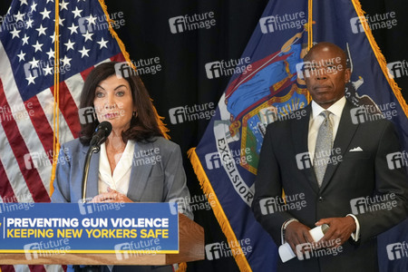 Pressekonferenz zur Bekämpfung von Waffengewalt in New York
