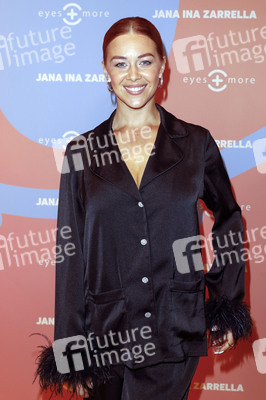 Launch der Brillenkollektion von Jana Ina Zarrella in Köln