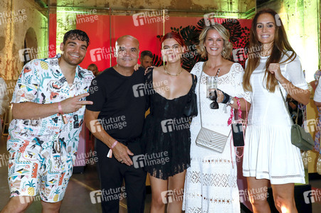 Launch der Brillenkollektion von Jana Ina Zarrella in Köln