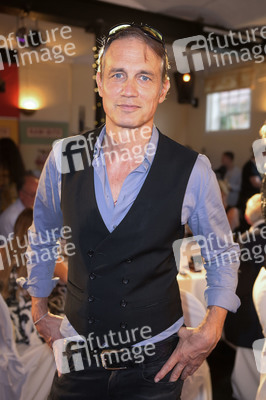 Champagner-Empfang beim 'Happy Summer Weekend' auf Gut Basthorst