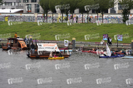 Climate and Boat Demo 2022 in Berlin