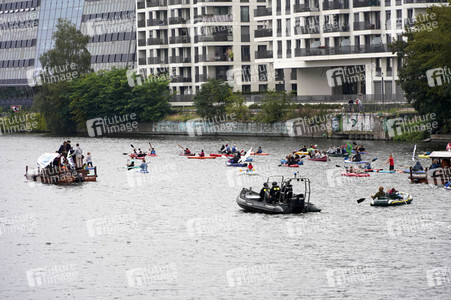 Climate and Boat Demo 2022 in Berlin