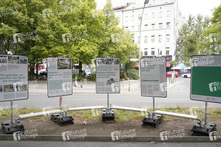 Teststrecke der Radbahn unter der U1 in Berlin