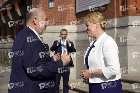 Antrittsbesuch von Ron Prosor in Berlin
