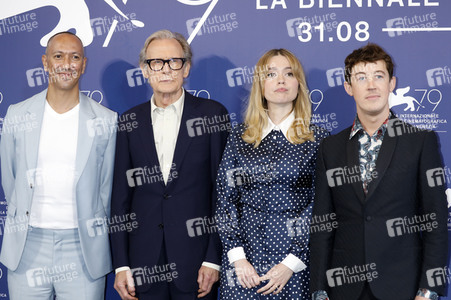 Photocall 'Living', Internationale Filmfestspiele von Venedig 2022