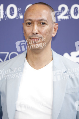 Photocall 'Living', Internationale Filmfestspiele von Venedig 2022