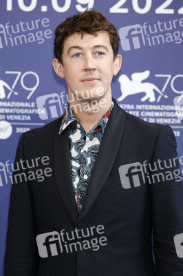 Photocall 'Living', Internationale Filmfestspiele von Venedig 2022