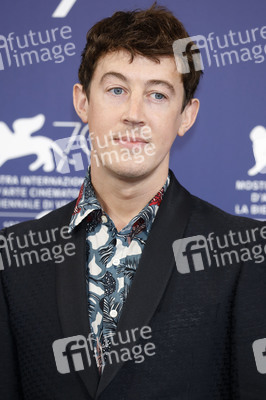Photocall 'Living', Internationale Filmfestspiele von Venedig 2022