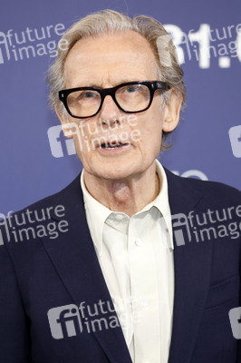 Photocall 'Living', Internationale Filmfestspiele von Venedig 2022