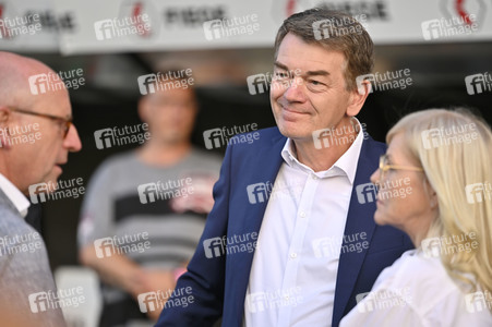 Filmpremiere 'Tatort - Ein Freund, ein guter Freund' zu Jubiläum 20 Jahre Tatort Münster