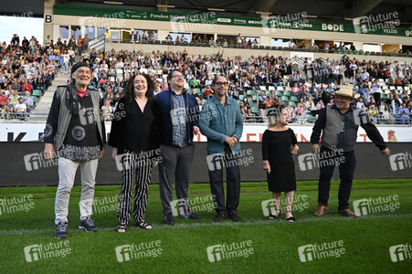 Filmpremiere 'Tatort - Ein Freund, ein guter Freund' zu Jubiläum 20 Jahre Tatort Münster