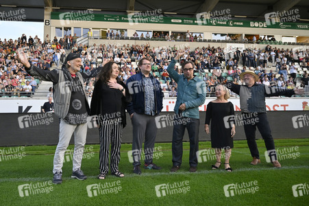 Filmpremiere 'Tatort - Ein Freund, ein guter Freund' zu Jubiläum 20 Jahre Tatort Münster