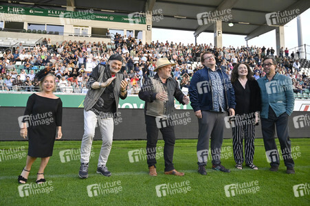 Filmpremiere 'Tatort - Ein Freund, ein guter Freund' zu Jubiläum 20 Jahre Tatort Münster