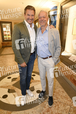 Theaterpremiere 'Komplexe Väter' in München