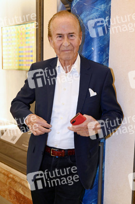 Theaterpremiere 'Komplexe Väter' in München