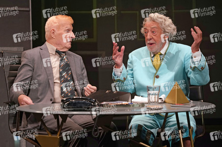 Theaterprobe 'Gottes Lebenslauf' in Dessau