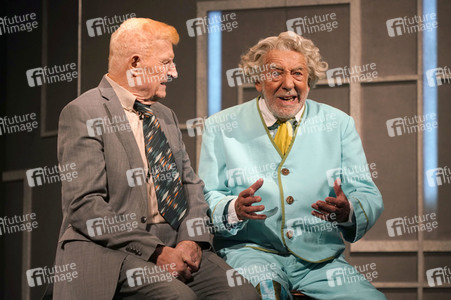 Theaterprobe 'Gottes Lebenslauf' in Dessau