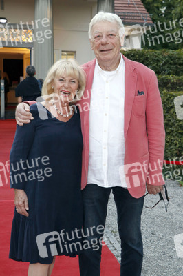 Theaterpremiere 'Sugar' in Berlin