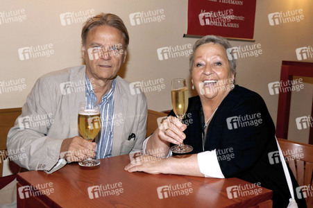 Theaterpremiere 'Sugar' in Berlin