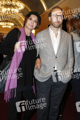 Theaterpremiere 'Sugar' in Berlin