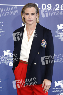 Photocall 'Don't Worry Darling', Internationale Filmfestspiele von Venedig 2022