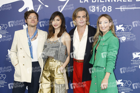 Photocall 'Don't Worry Darling', Internationale Filmfestspiele von Venedig 2022
