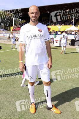 Benefiz-Fußballspiel 'Kicken mit Herz' 2022 in Hamburg