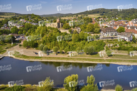 Niedrigwasser der Weser bei Polle
