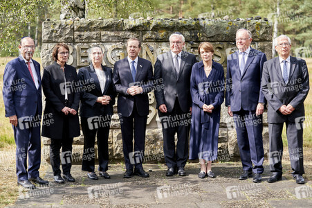 Isaac Herzog und Frank-Walter Steinmeier besuchen die Gedenkstätte Bergen-Belsen