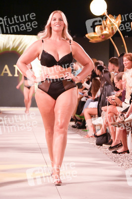 Lascana Fashion Show auf der Berlin Fashion Week S/S 2023 in Berlin