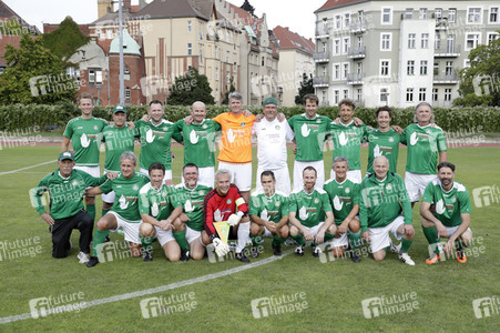 Fußballspiel FC Bundestag vs. FC Diabetologie in Berlin