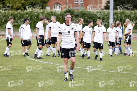 Fußballspiel FC Bundestag vs. FC Diabetologie in Berlin