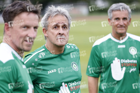Fußballspiel FC Bundestag vs. FC Diabetologie in Berlin