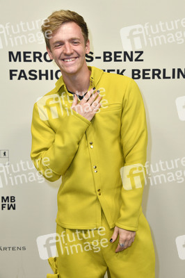 Kilian Kerner Fashion Show auf der Berlin Fashion Week S/S 2023