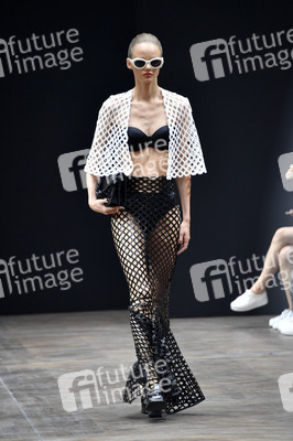 Kilian Kerner Fashion Show auf der Berlin Fashion Week S/S 2023
