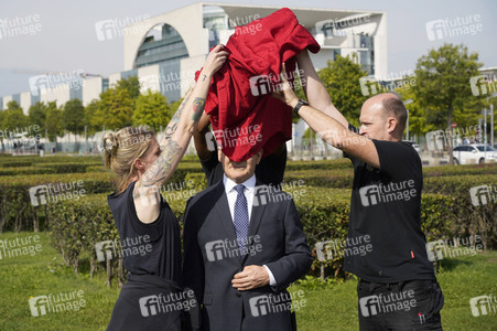 Enthüllung der Wachsfigur von Olaf Scholz in Berlin