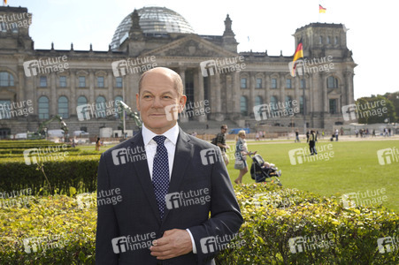 Enthüllung der Wachsfigur von Olaf Scholz in Berlin