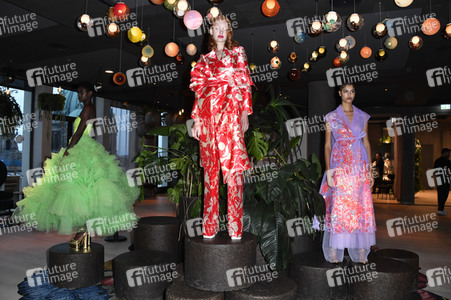 Dawid Tomaszewski Fashion Show auf der Berlin Fashion Week S/S 2023