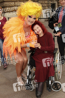 Festakt Verleihung der Ehrenbürgerwürde an Udo Lindenberg in Hamburg