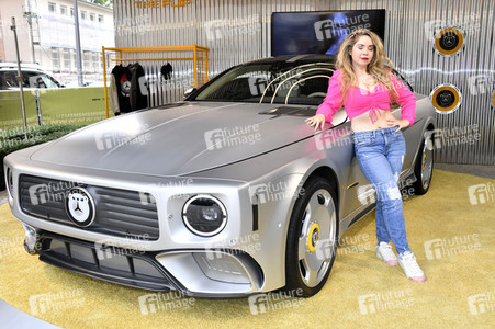 Rebekka Ruetz Fashion Show auf der Berlin Fashion Week S/S 2023