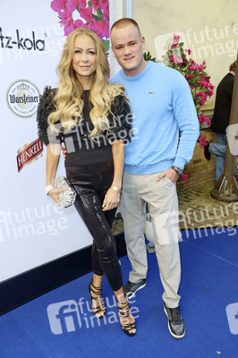 Musicalpremiere 'Mamma Mia!' in Hamburg