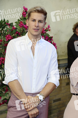 Musicalpremiere 'Mamma Mia!' in Hamburg
