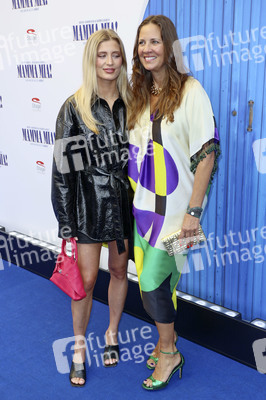 Musicalpremiere 'Mamma Mia!' in Hamburg