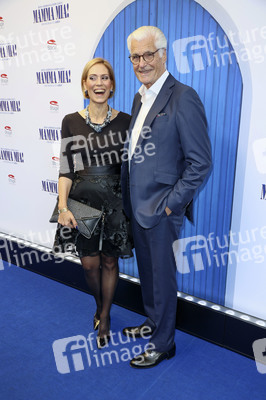 Musicalpremiere 'Mamma Mia!' in Hamburg