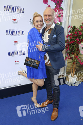 Musicalpremiere 'Mamma Mia!' in Hamburg