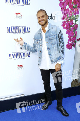Musicalpremiere 'Mamma Mia!' in Hamburg