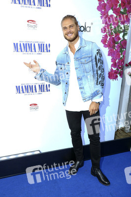 Musicalpremiere 'Mamma Mia!' in Hamburg