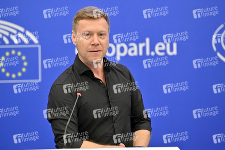 Pressebriefing der Fraktion Die Linke im EU-Parlament in Straßburg