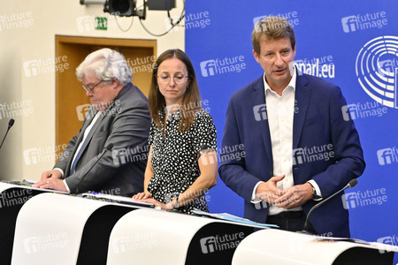 Pressekonferenz zu Produkten, die durch Zwangsarbeit hergestellt werden in Straßburg